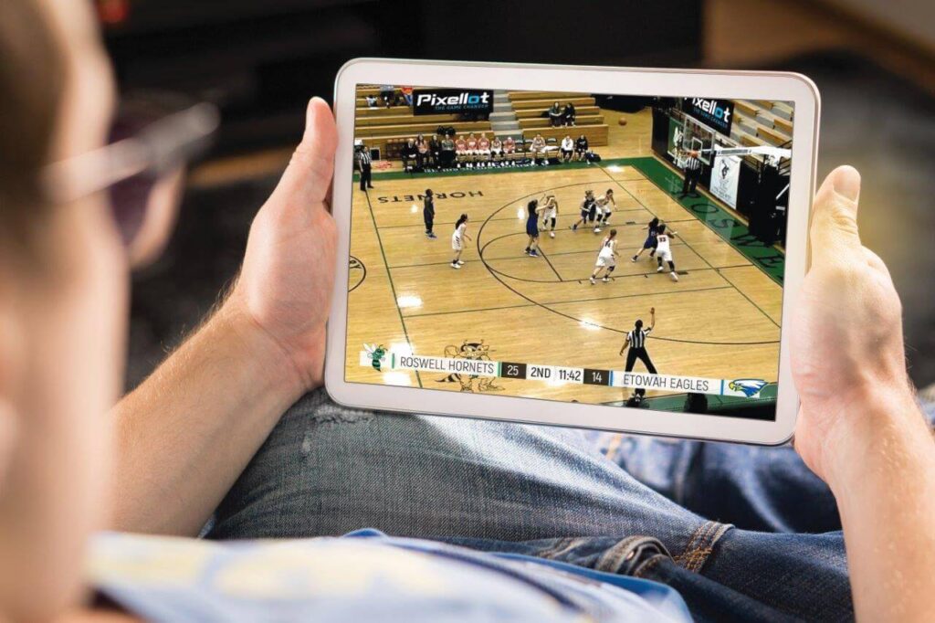 Pixellot_iPad_small2.jpg